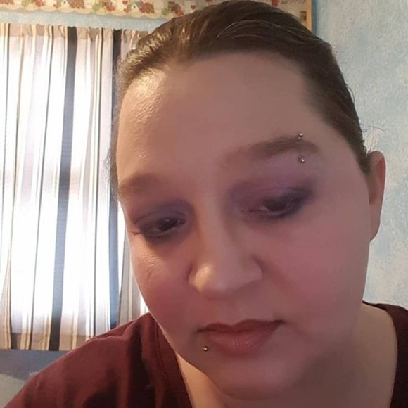 Meet your Posher, Holly - Picture 8 of 13